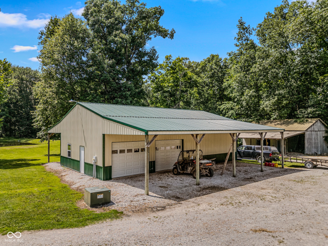 Listing Image 17