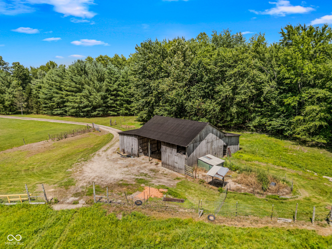 Listing Image 20