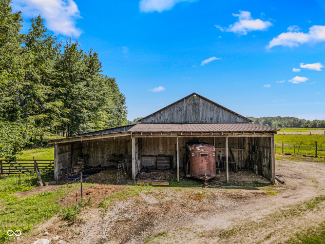 Listing Image 22
