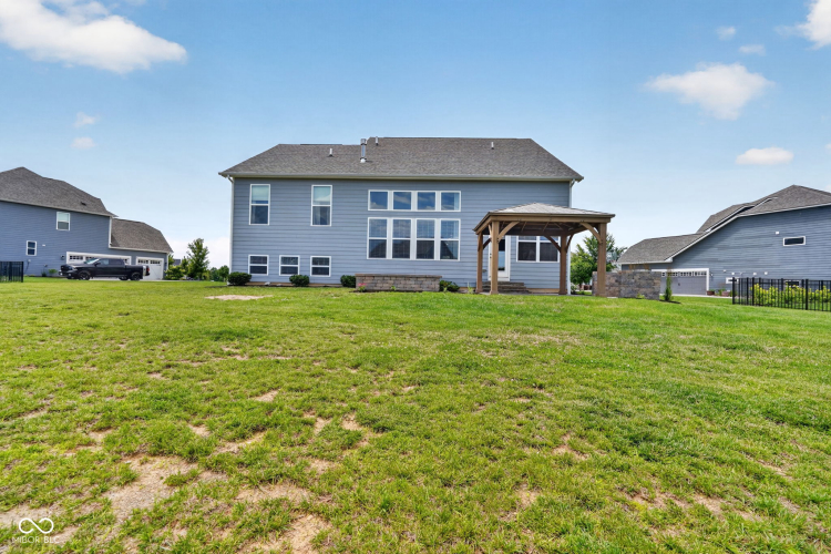 Listing Image 48