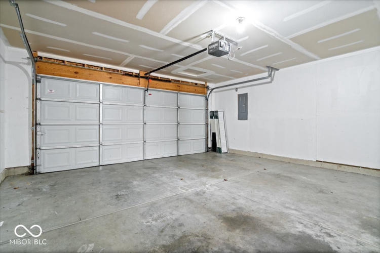 Listing Image 39