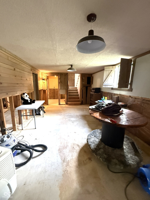 Listing Image 29