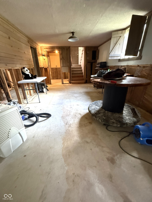 Listing Image 30