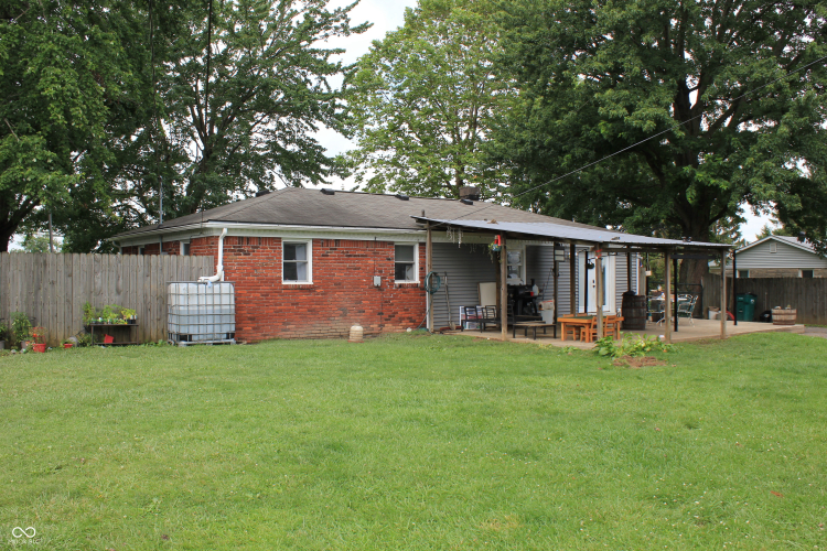 Listing Image 14