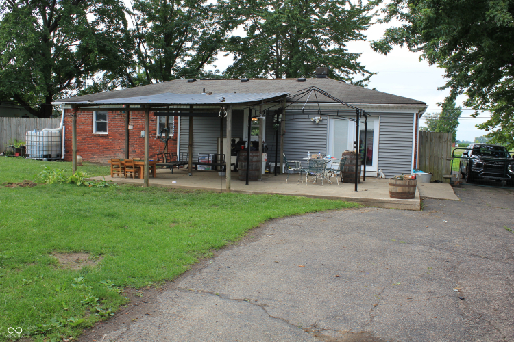 Listing Image 15