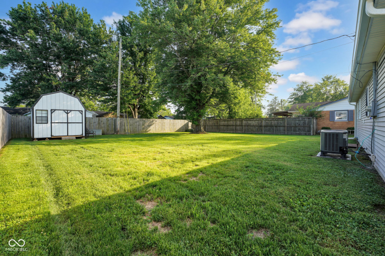 Listing Image 18