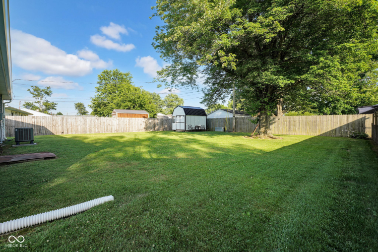Listing Image 19