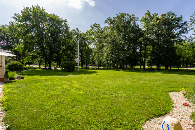 Listing Image 36