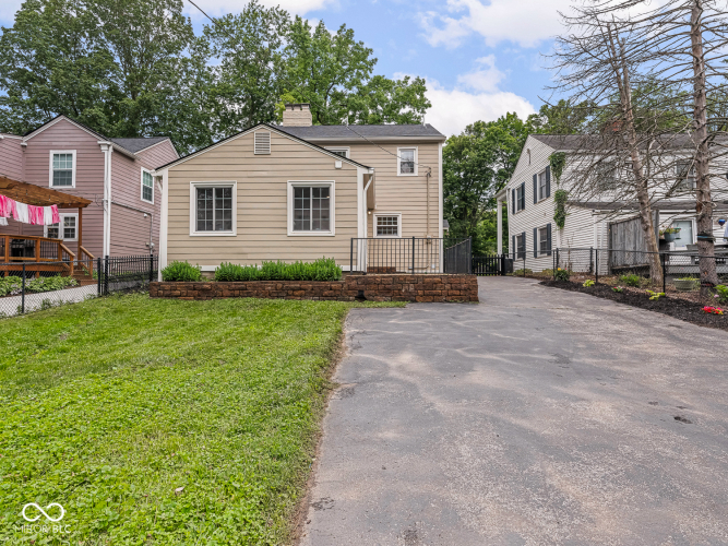 Listing Image 62