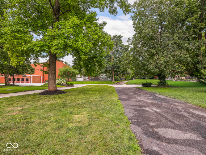 Listing Image 65