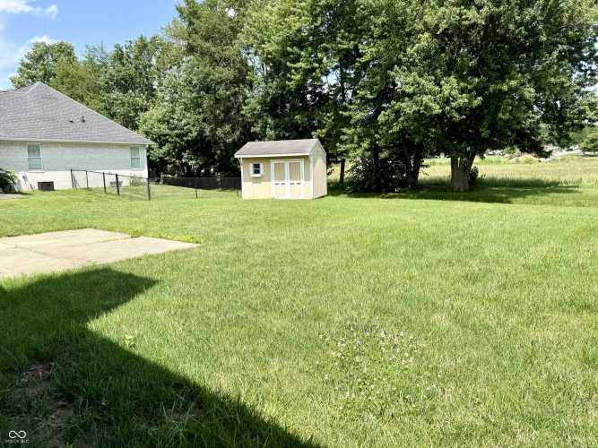 Listing Image 24