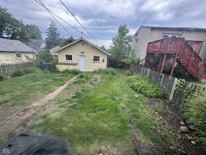 Listing Image 13