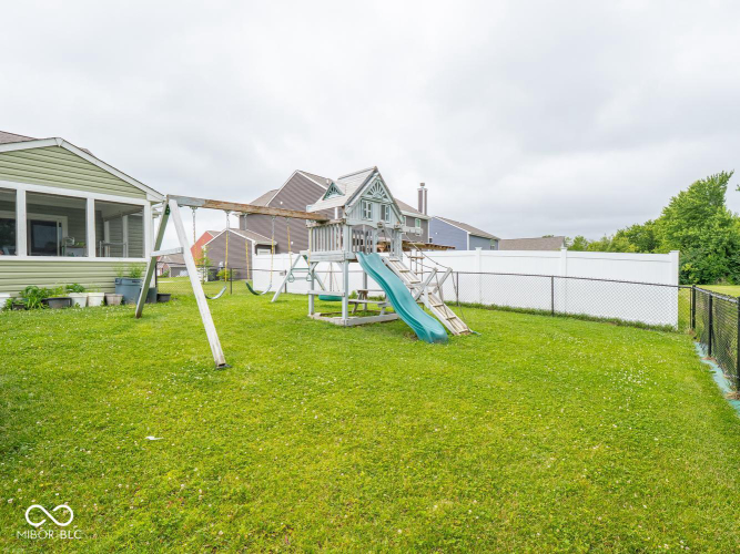 Listing Image 46