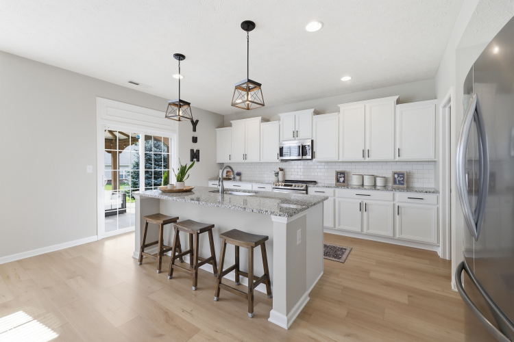 Listing Image 19