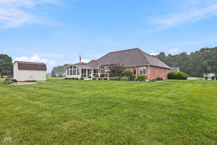 Listing Image 46