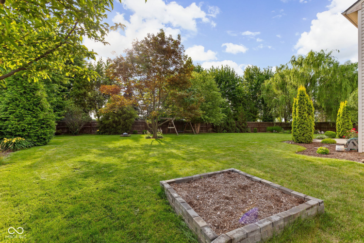 Listing Image 33