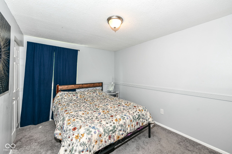 Listing Image 24