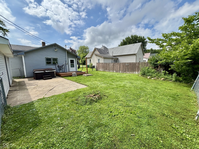 Listing Image 14
