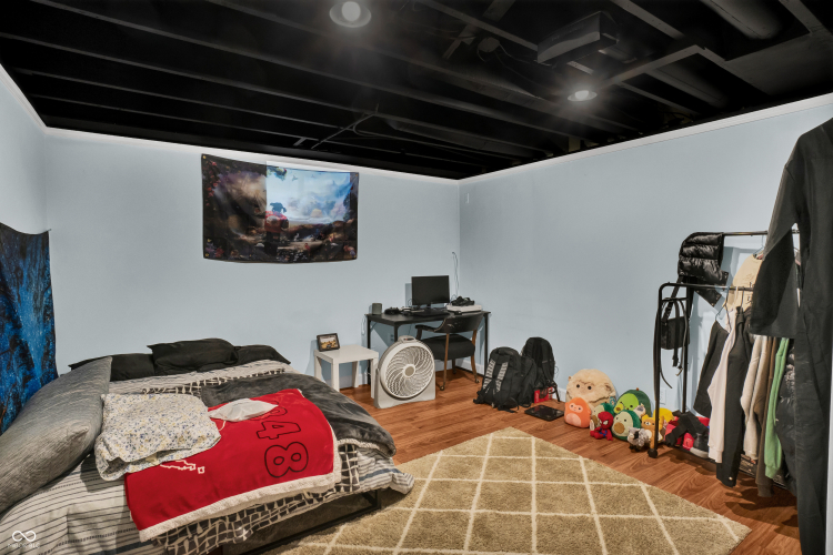 Listing Image 31