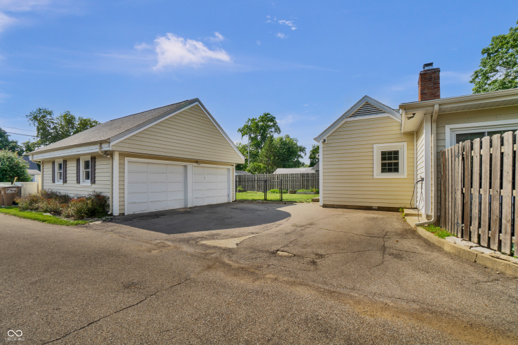 Listing Image 34