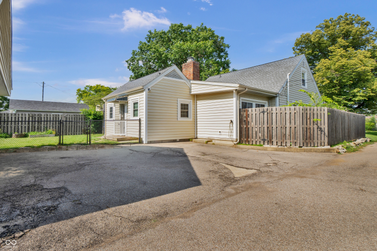 Listing Image 35