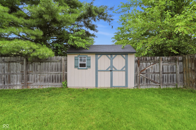 Listing Image 43