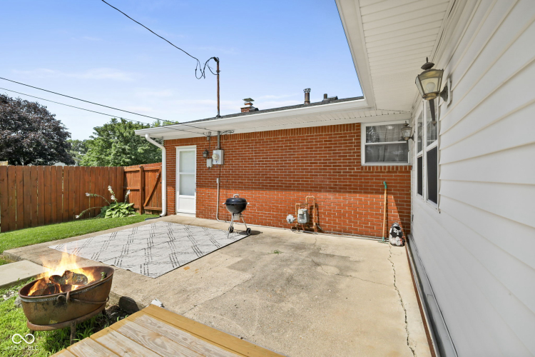 Listing Image 26