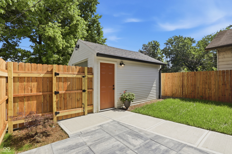 Listing Image 27