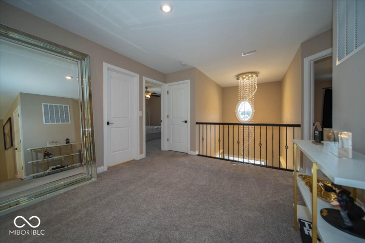 Listing Image 49