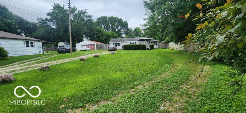 Listing Image 8