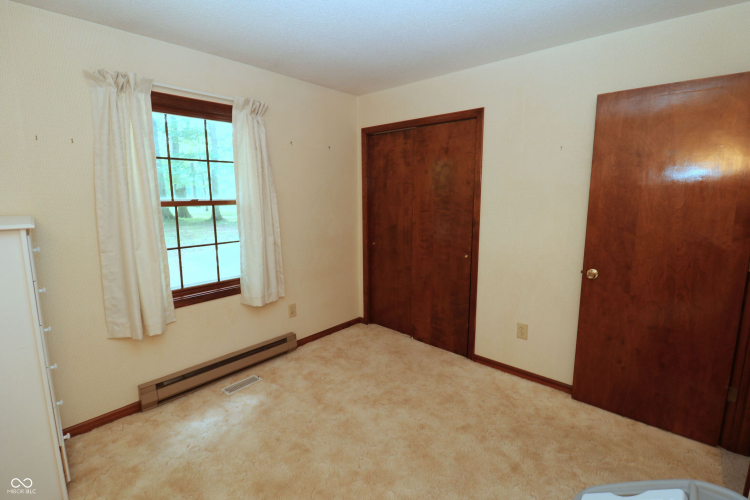 Listing Image 30