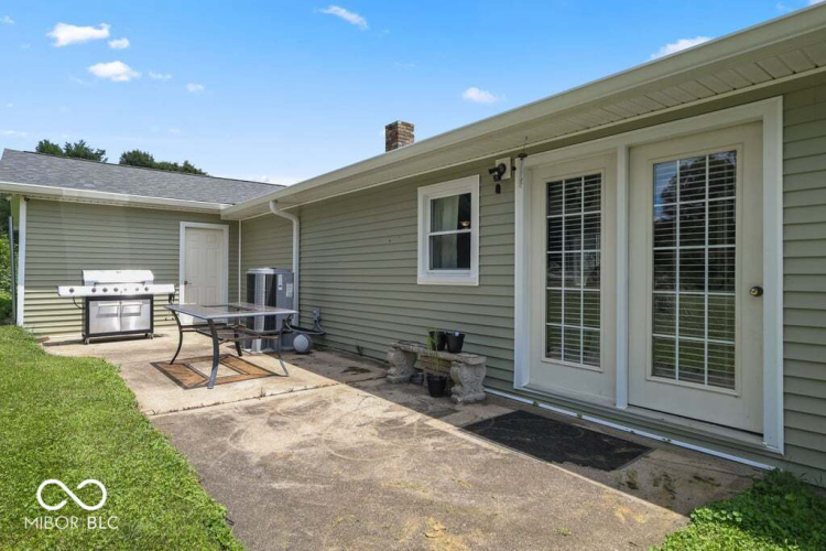Listing Image 23