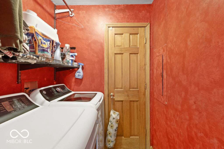 Listing Image 27