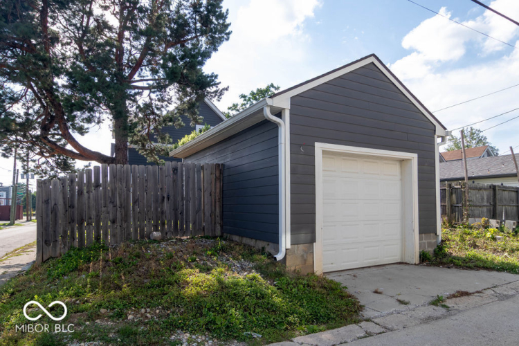 Listing Image 53