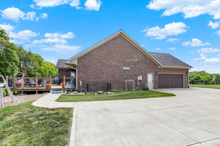Listing Image 35