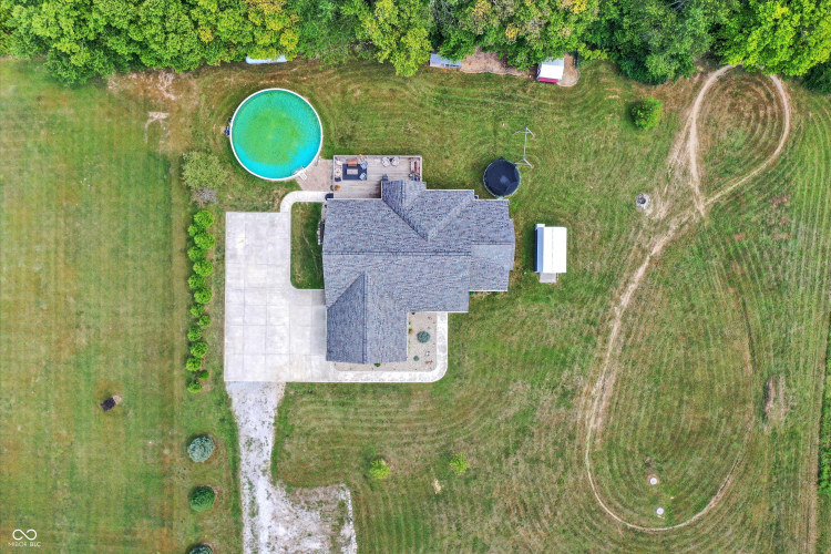 Listing Image 41