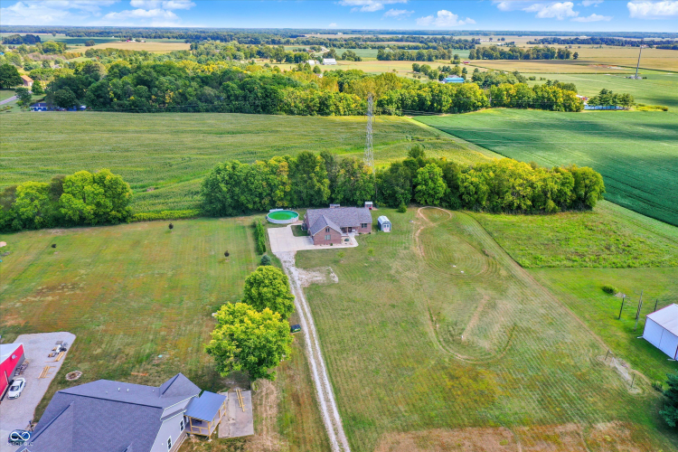 Listing Image 44