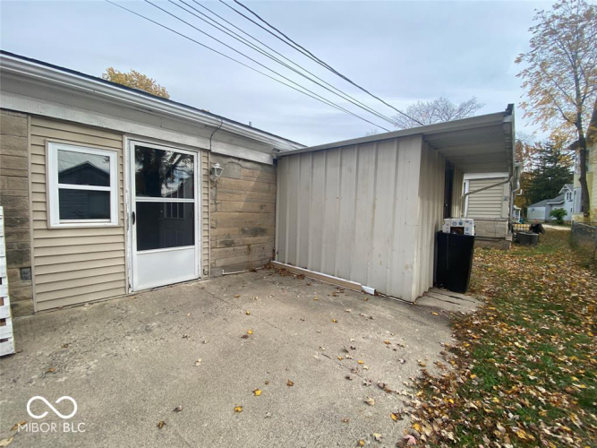 Listing Image 17