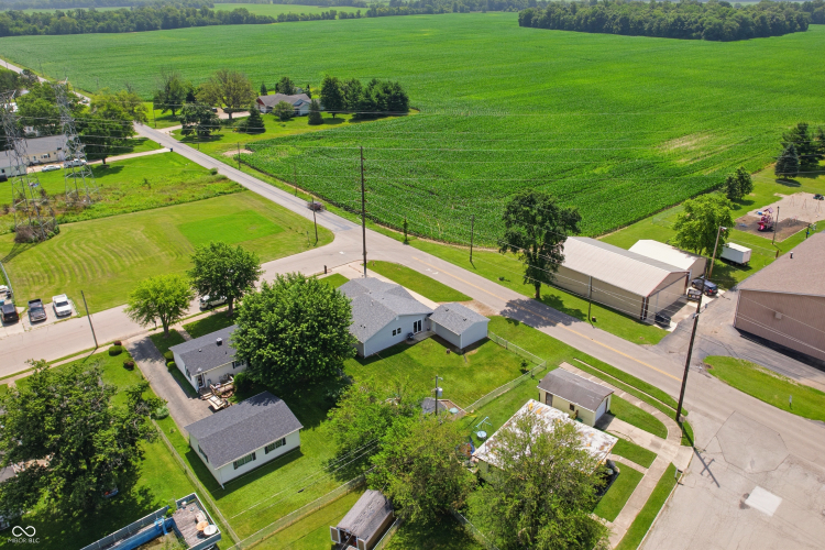 Listing Image 24