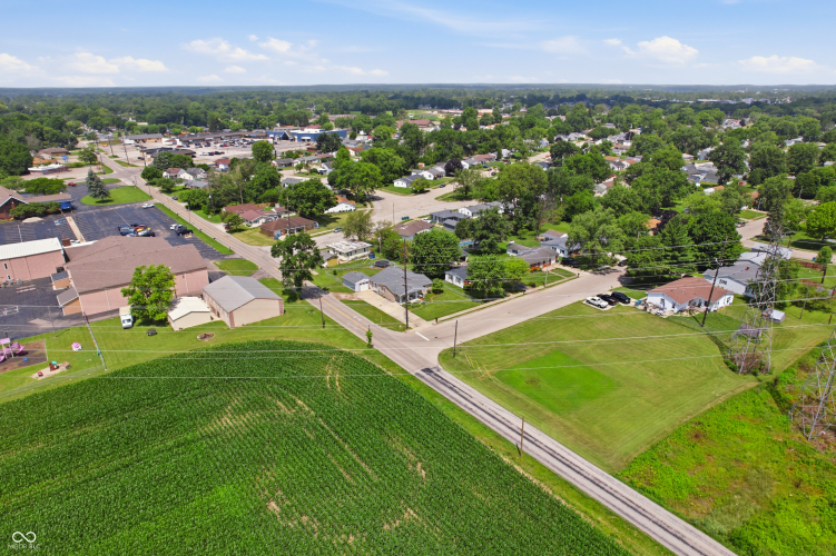 Listing Image 27