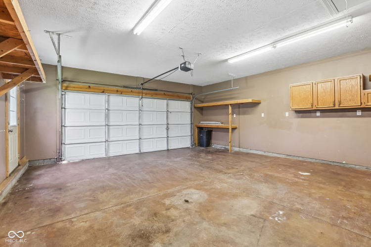 Listing Image 30