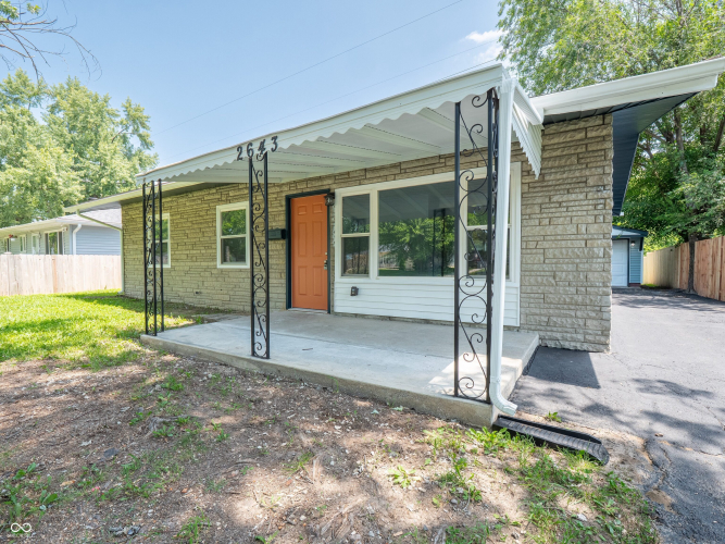 Listing Image 2