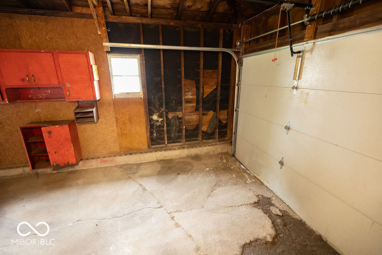 Listing Image 42