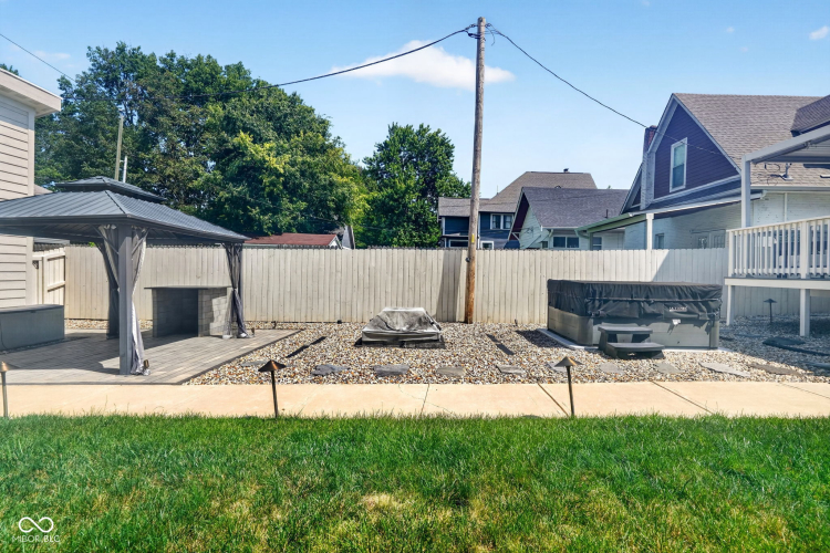 Listing Image 45