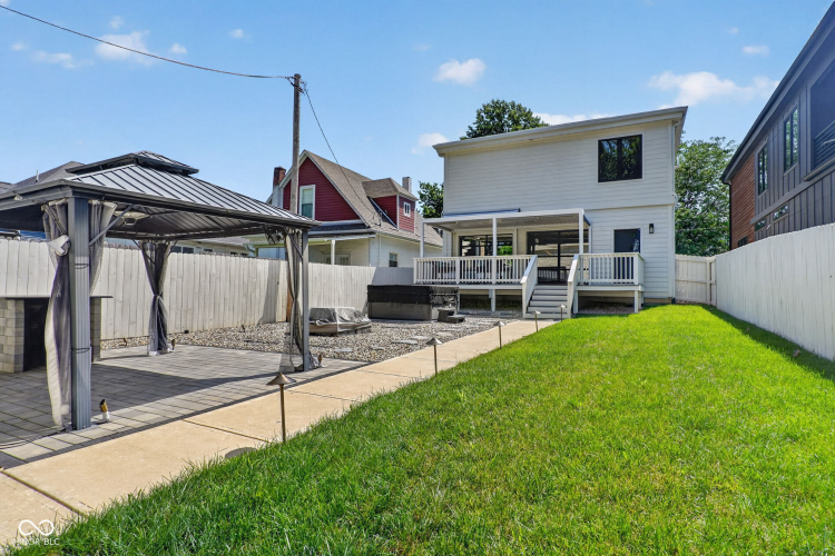 Listing Image 47