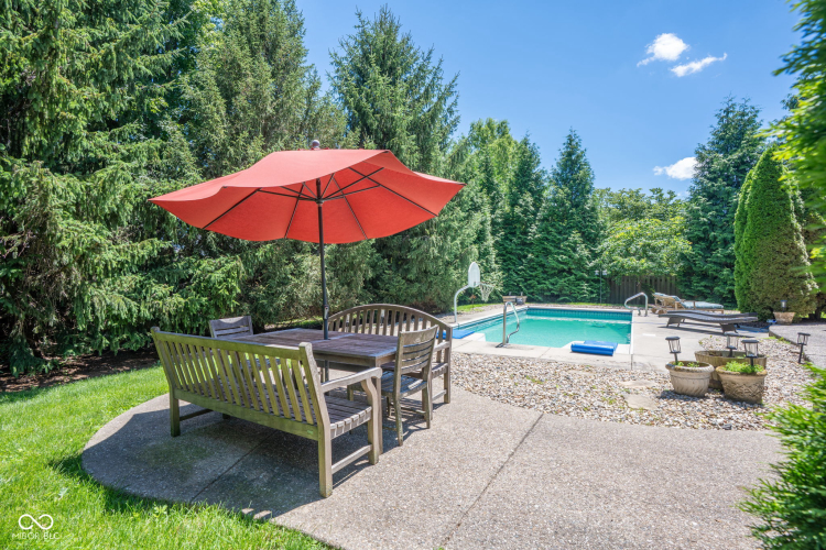 Listing Image 53