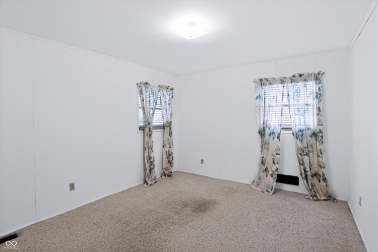 Listing Image 37