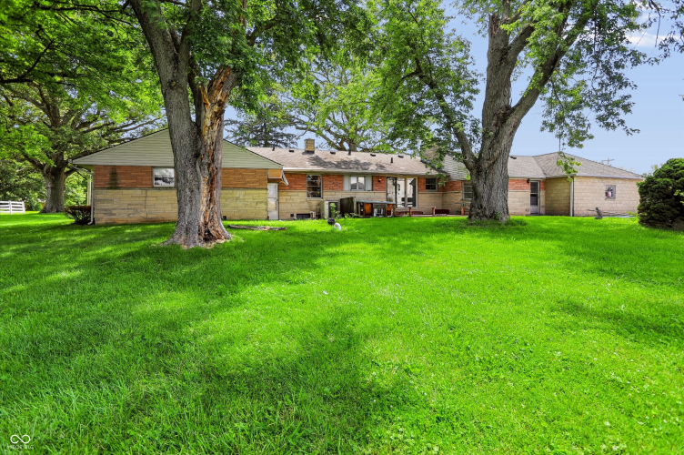 Listing Image 75