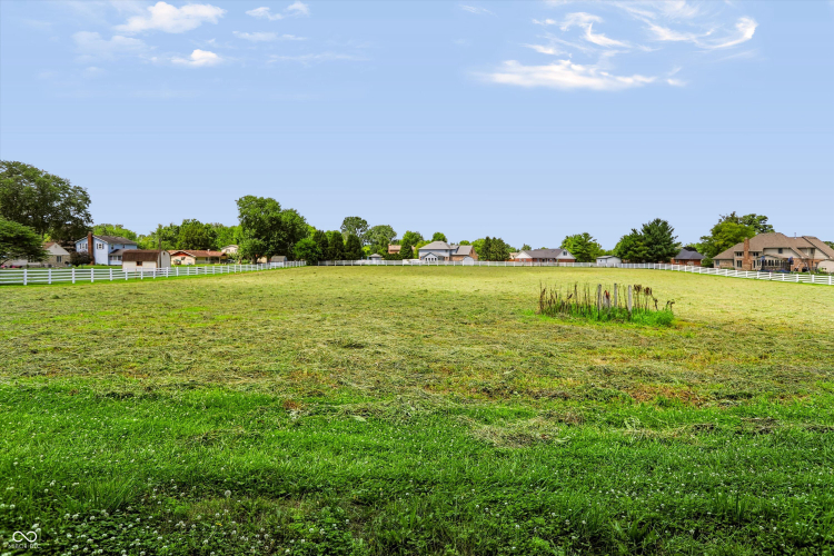 Listing Image 81