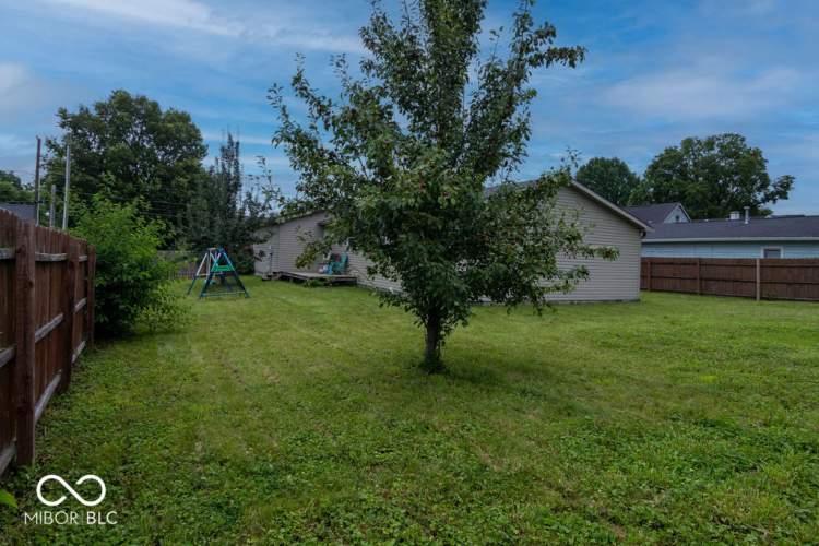 Listing Image 23